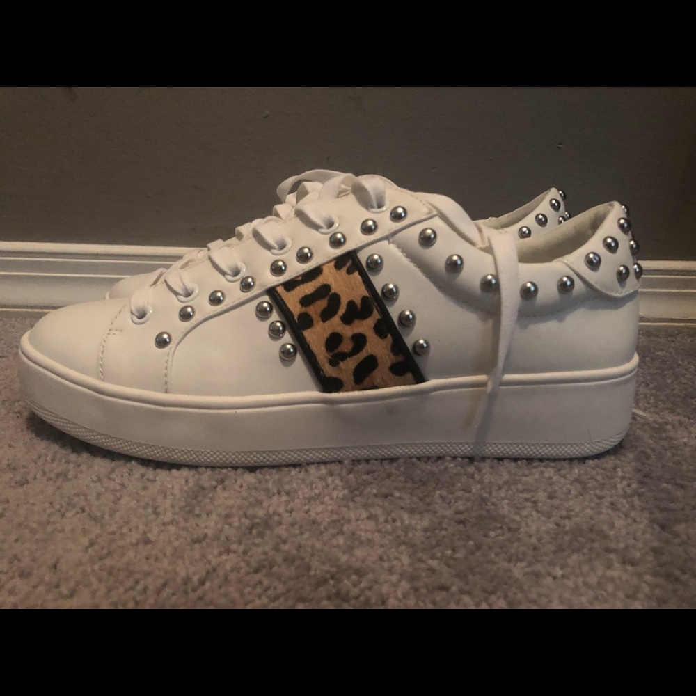 Steve Madden sneakers